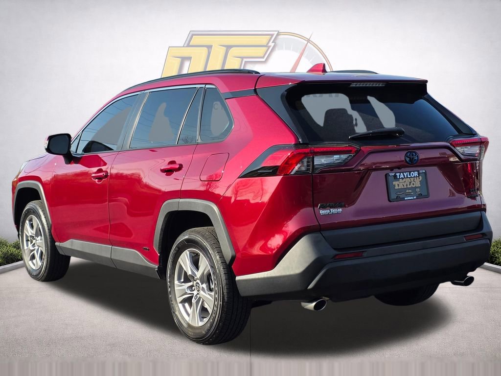 Used 2024 Toyota RAV4 XLE w/ Convenience Package AWD/4WD image 7
