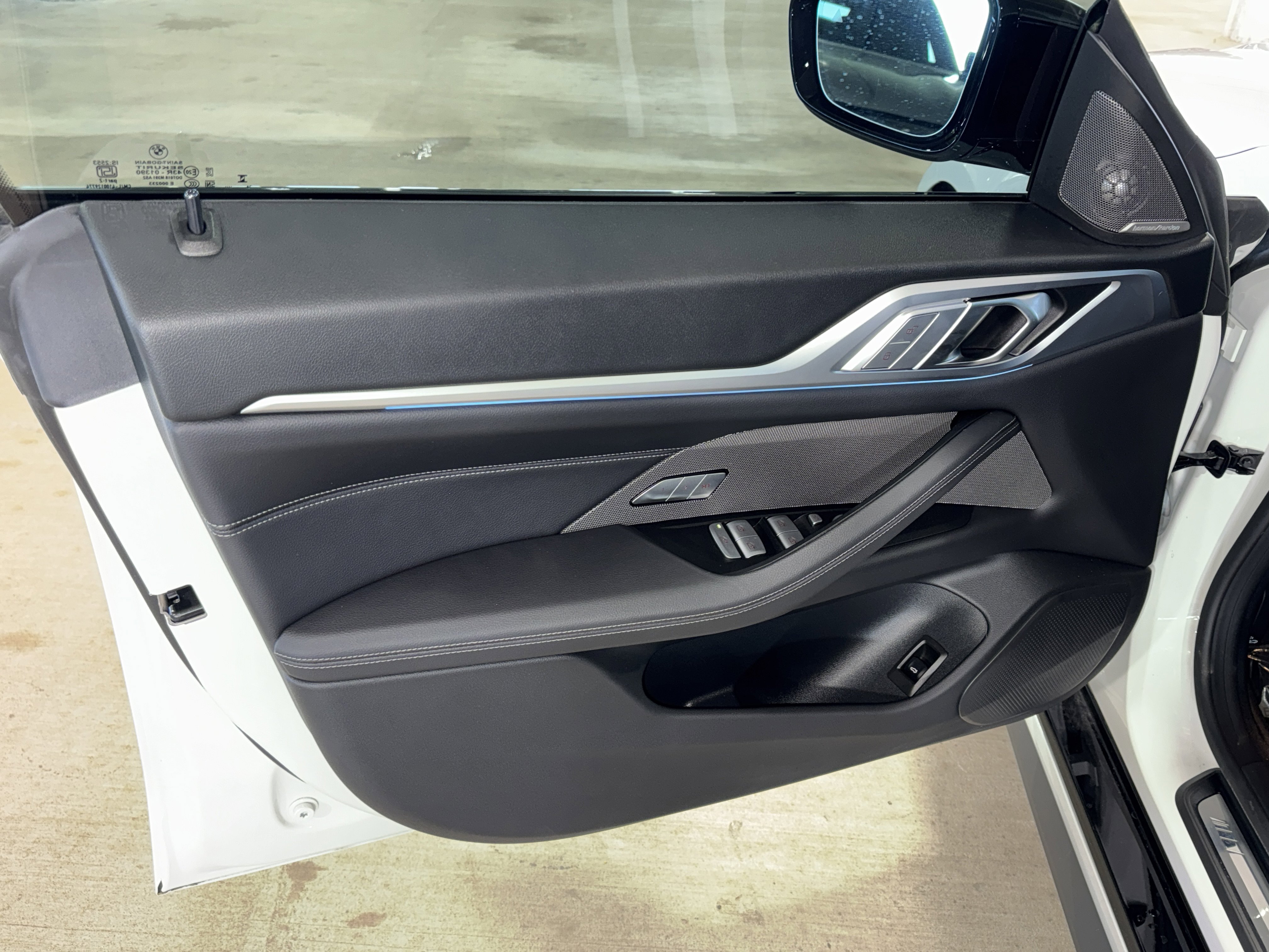 Certified 2025 BMW i4 xDrive40i w/ M Sport Package image 17