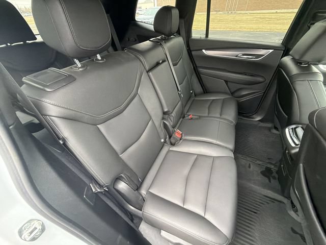 Certified 2025 Cadillac XT6 Luxury AWD/4WD image 28