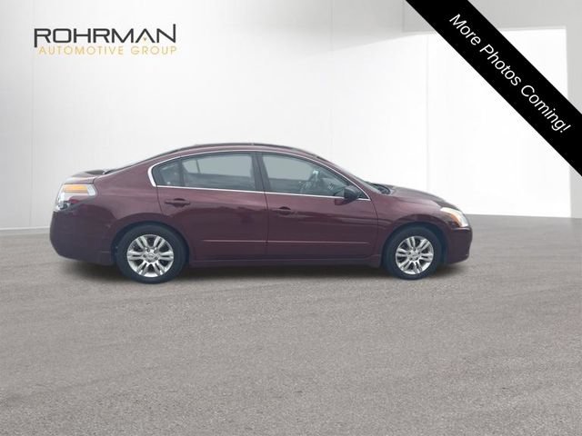 Used 2010 Nissan Altima 2.5 SL w/ SL Pkg FWD image 4