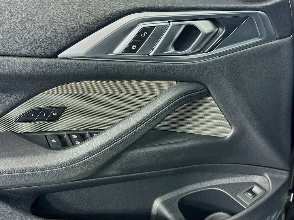 Used 2021 BMW 430i Convertible w/ Premium Package image 22