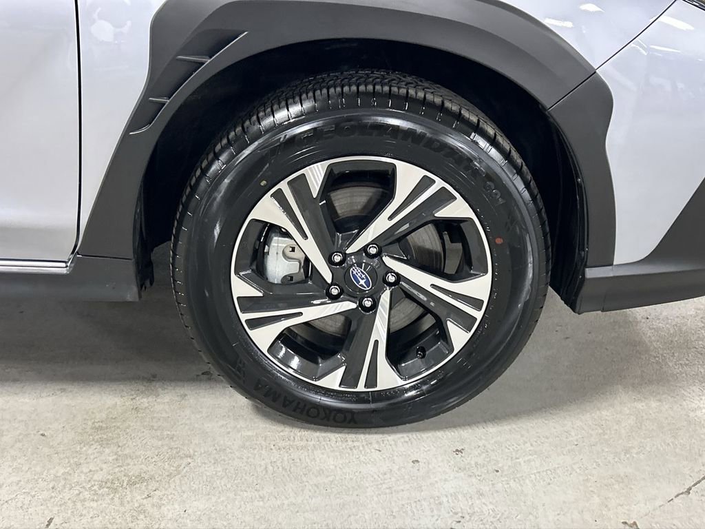 Certified 2025 Subaru Crosstrek 2.0i Premium image 13