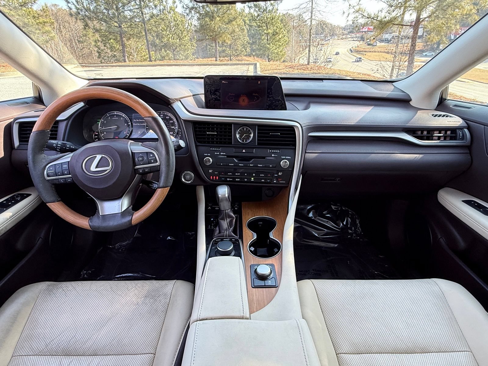 Used 2017 Lexus RX 350 FWD w/ Premium Package image 22