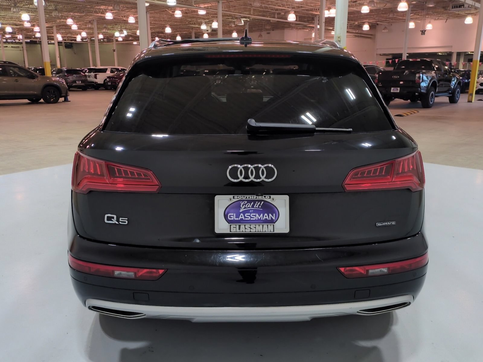 Used 2020 Audi Q5 2.0T Premium Plus w/ Premium Plus Package AWD/4WD image 6