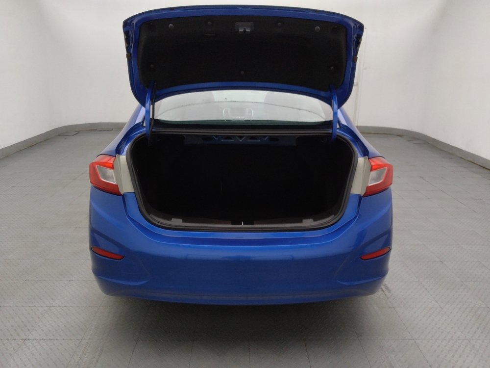 Used 2017 Chevrolet Cruze LT w/ Convenience Package FWD image 29