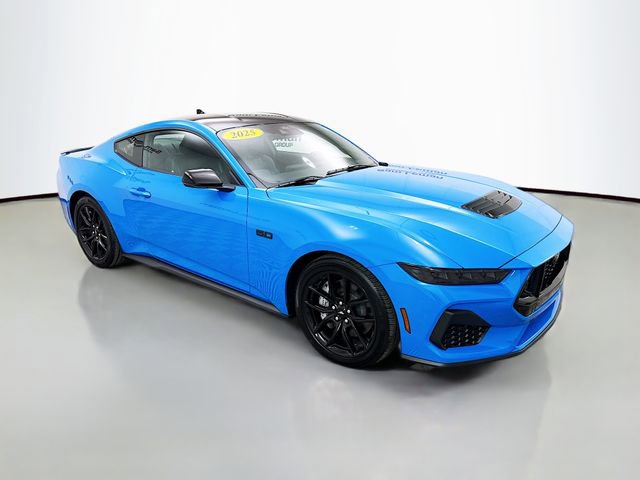 Used 2025 Ford Mustang GT Premium RWD image 1