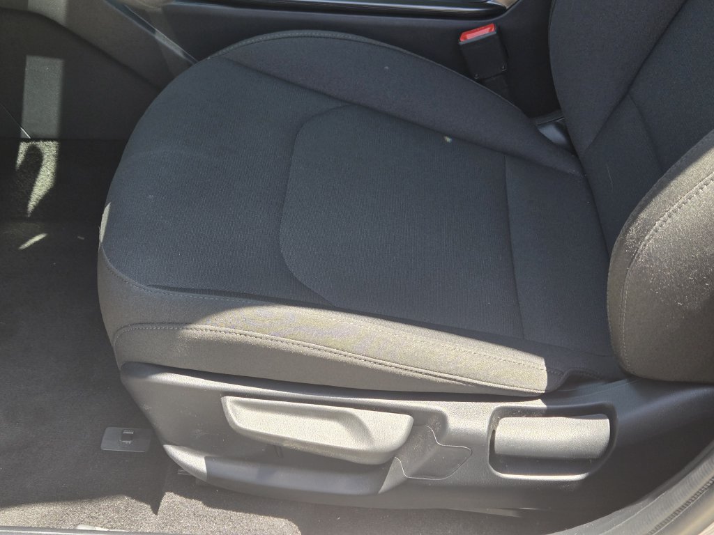 New 2026 Kia K4 FWD image 17
