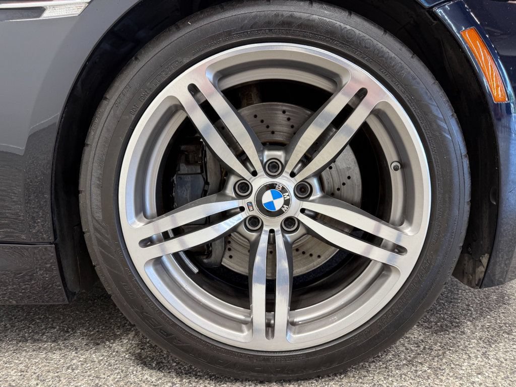 Used 2009 BMW M6 Convertible RWD image 19