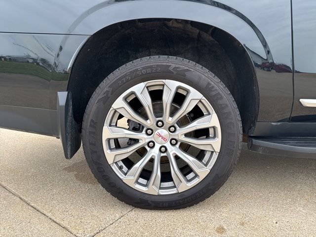 Used 2022 GMC Yukon XL Denali AWD/4WD image 10