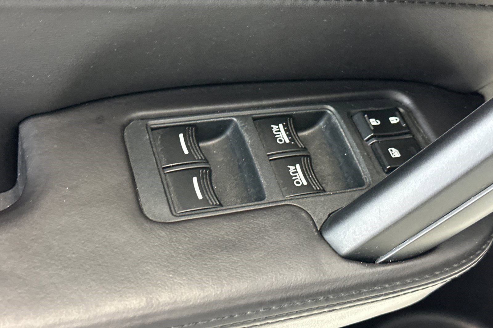 Used 2009 Acura TL w/ Technology Package FWD image 13