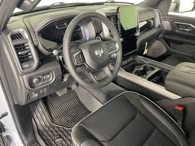 New 2026 RAM 1500 Laramie AWD/4WD image 3