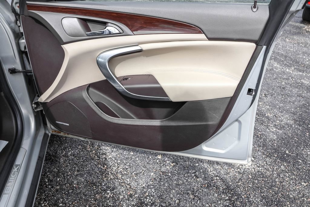 Used 2011 Buick Regal CXL Turbo w/ TO7 Preferred Equipment Group image 41