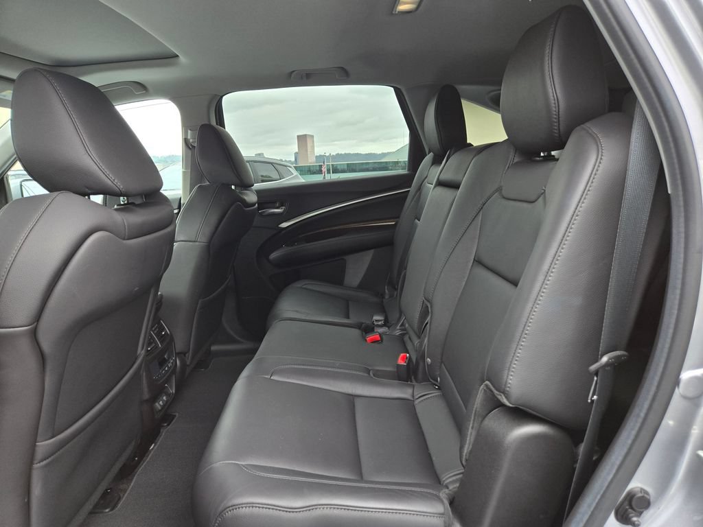 Used 2017 Acura MDX SH-AWD w/ Technology Package image 18