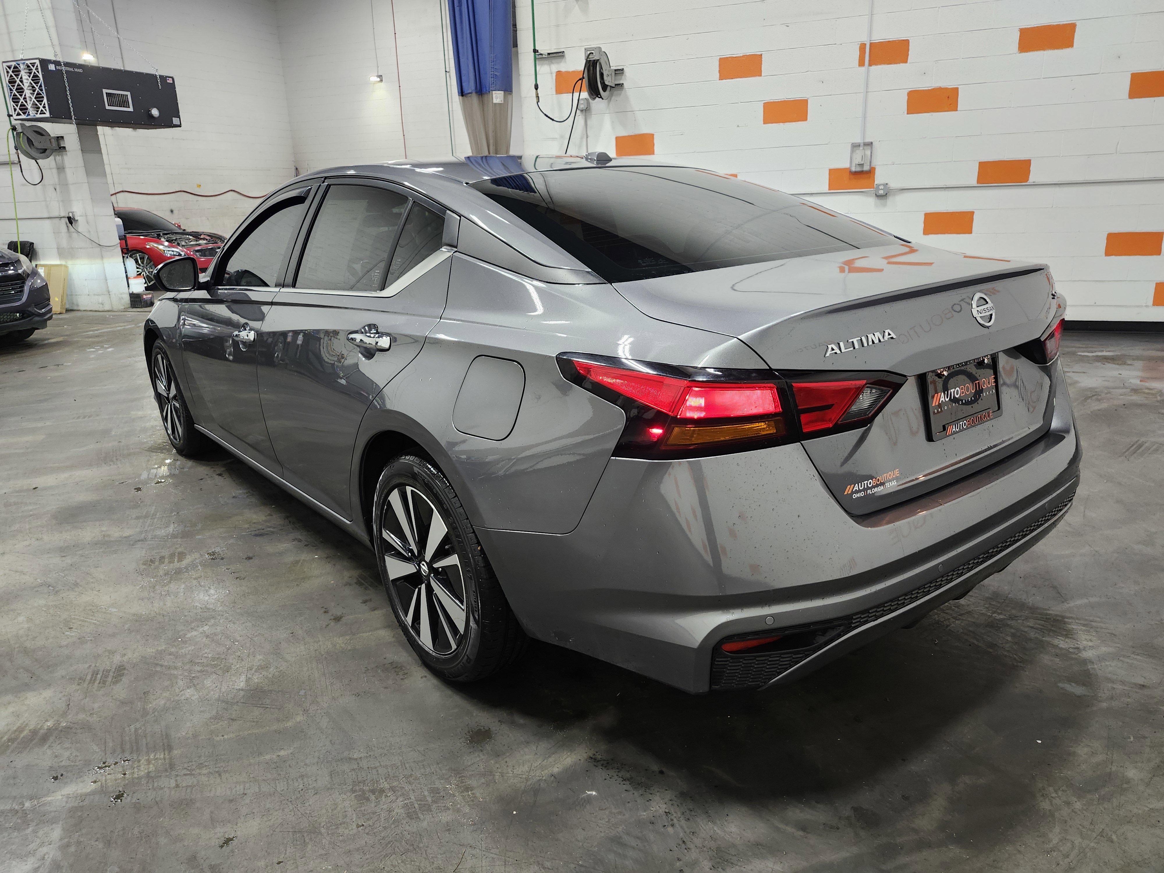 Used 2022 Nissan Altima 2.5 SV image 13