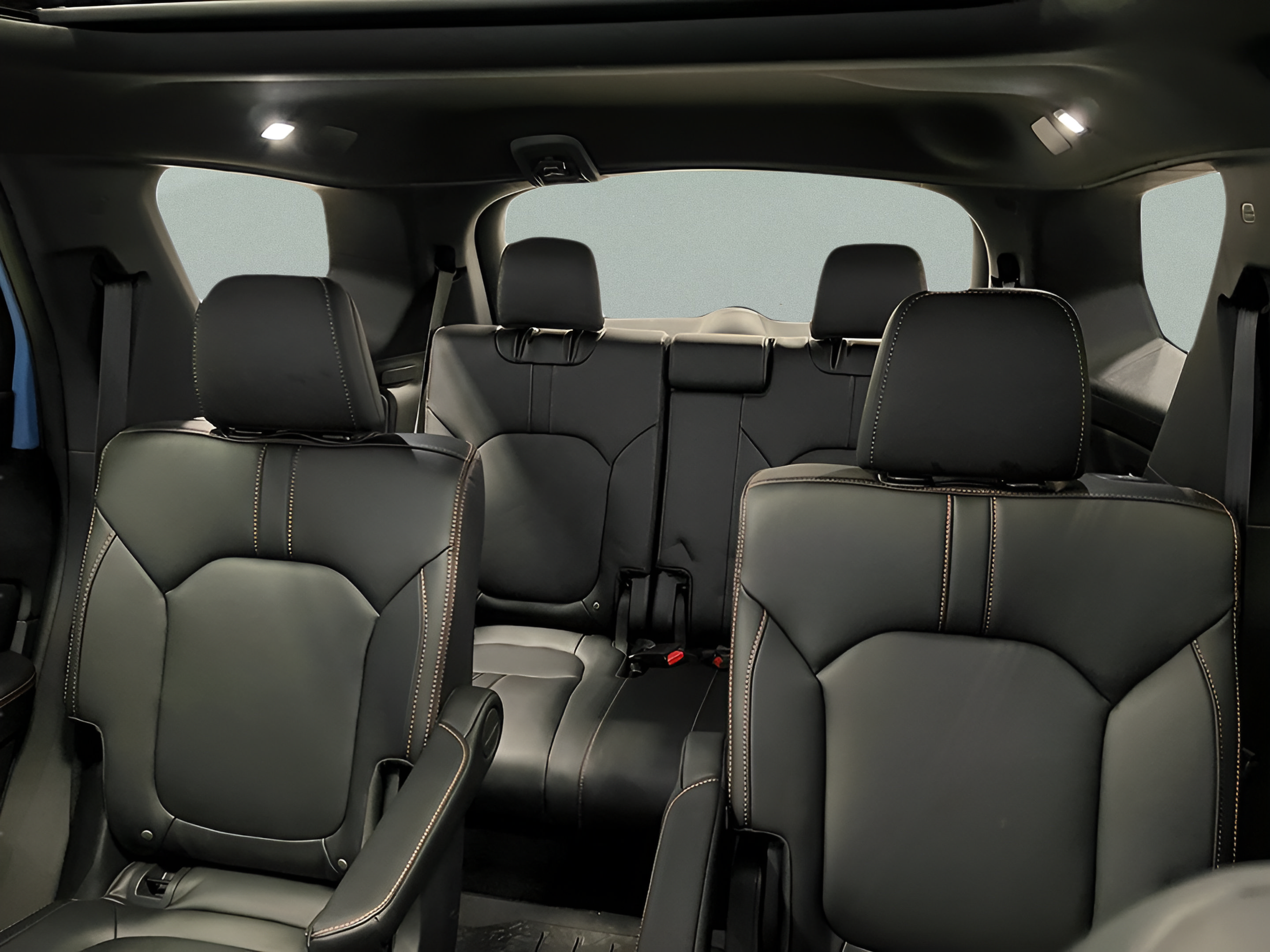 Used 2025 Honda Pilot TrailSport image 28