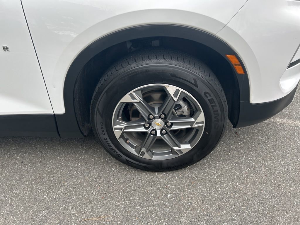 Used 2024 Chevrolet Blazer LT image 30