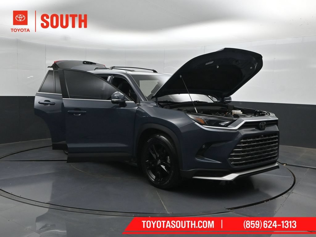 Used 2024 Toyota Grand Highlander AWD Hybrid image 61