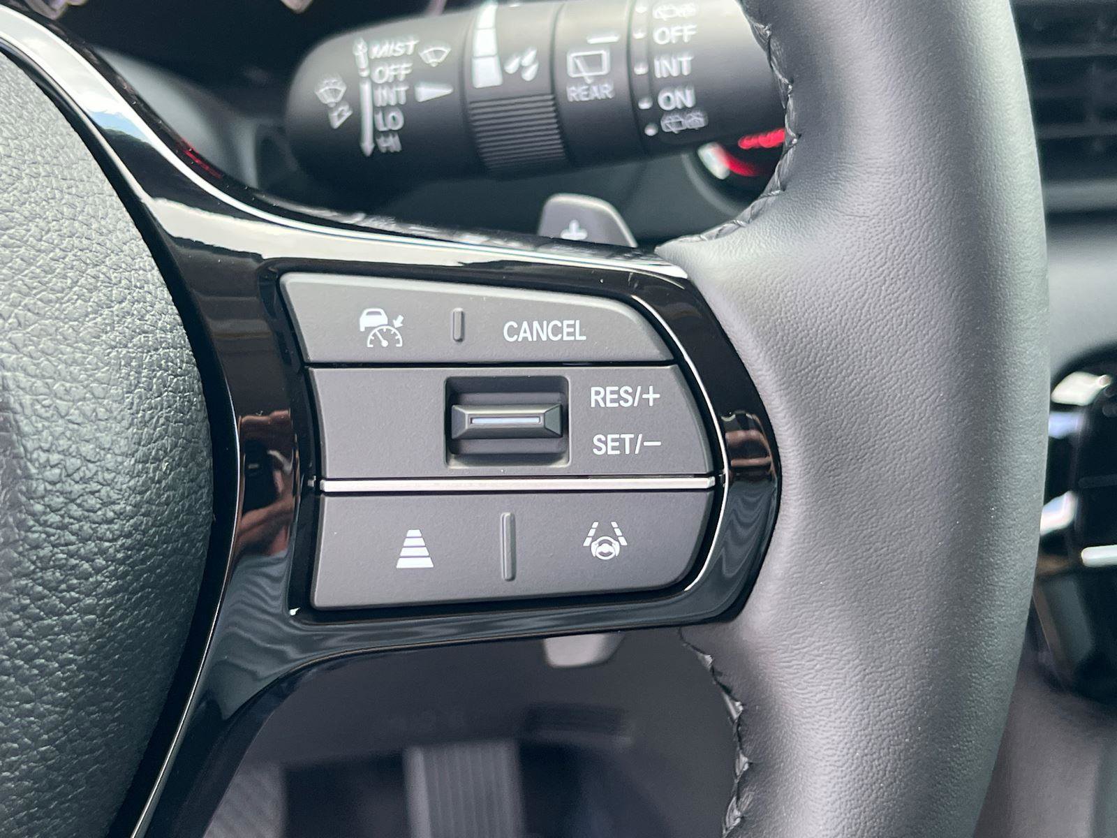 New 2025 Honda Pilot EX-L image 17