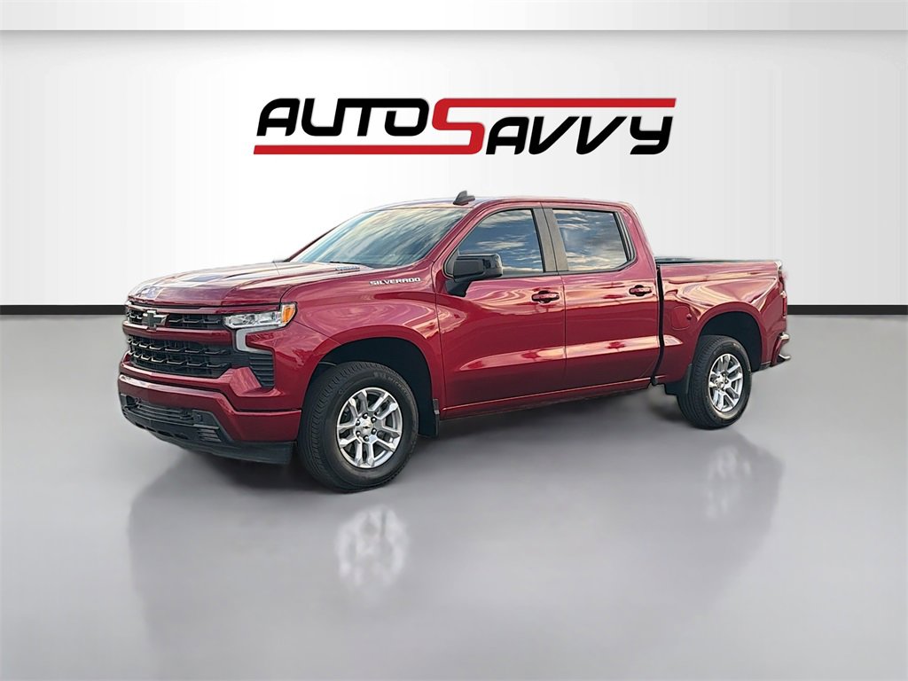 Used 2024 Chevrolet Silverado 1500 RST w/ Convenience Package II image 3