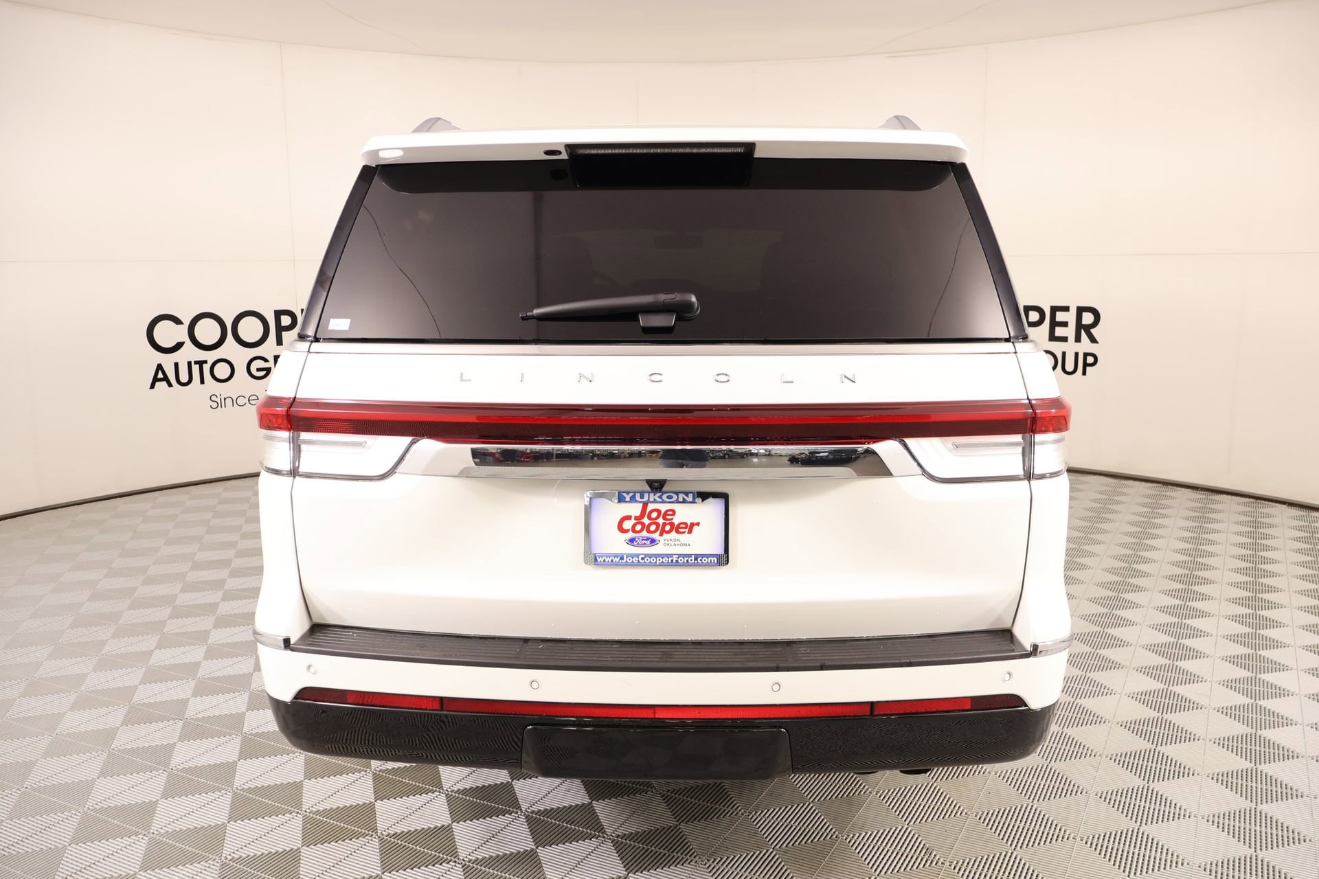 Used 2024 Lincoln Navigator Reserve AWD/4WD image 24