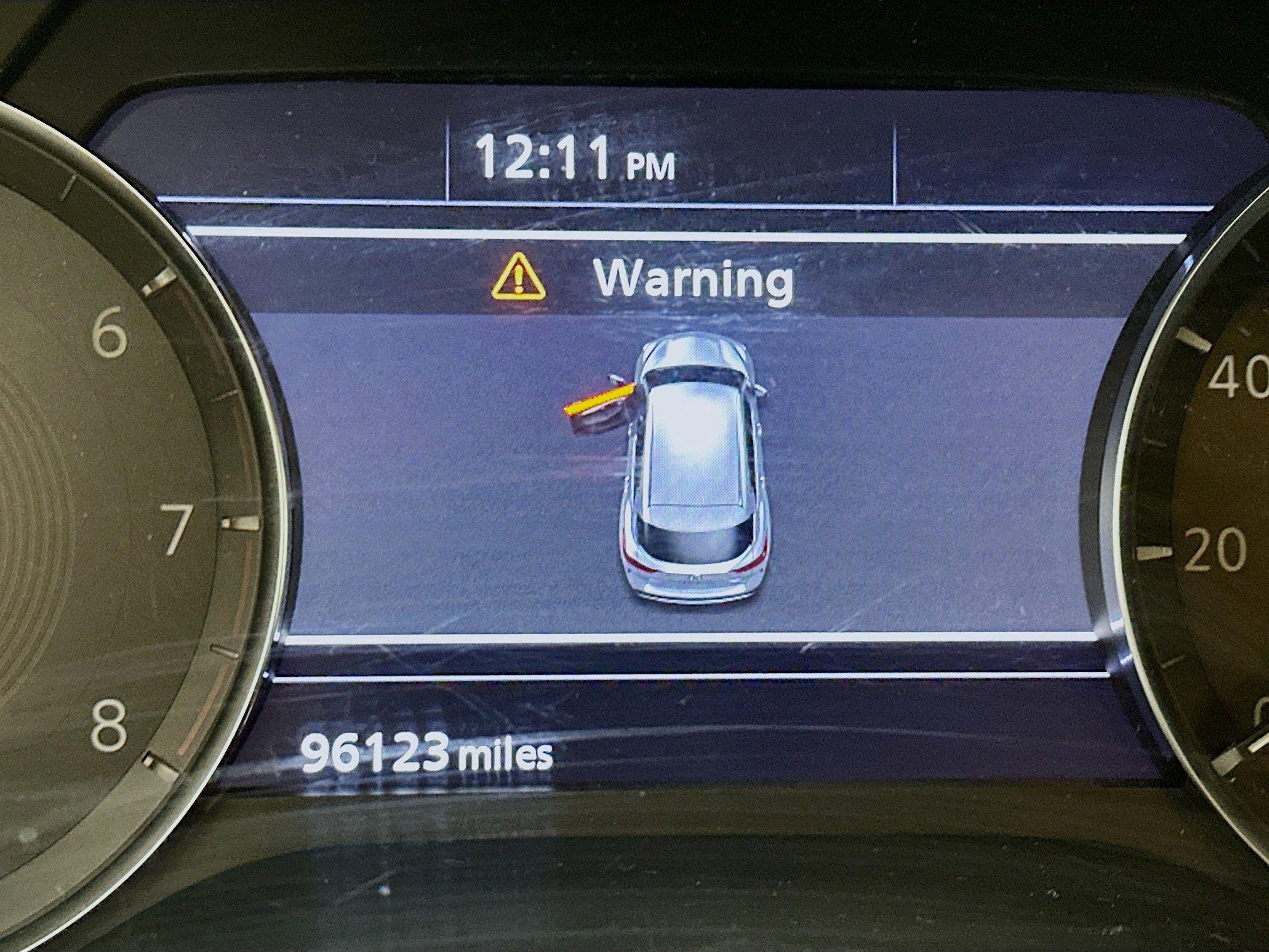 Used 2019 INFINITI QX50 Luxe w/ Navigation Package image 18