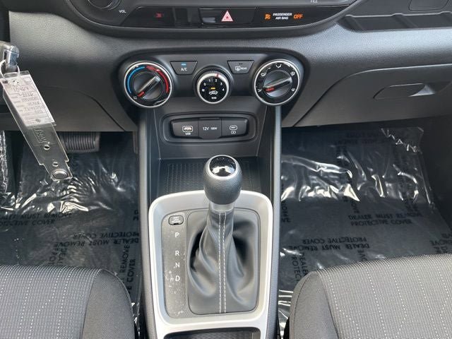 New 2026 Hyundai Venue SE image 22