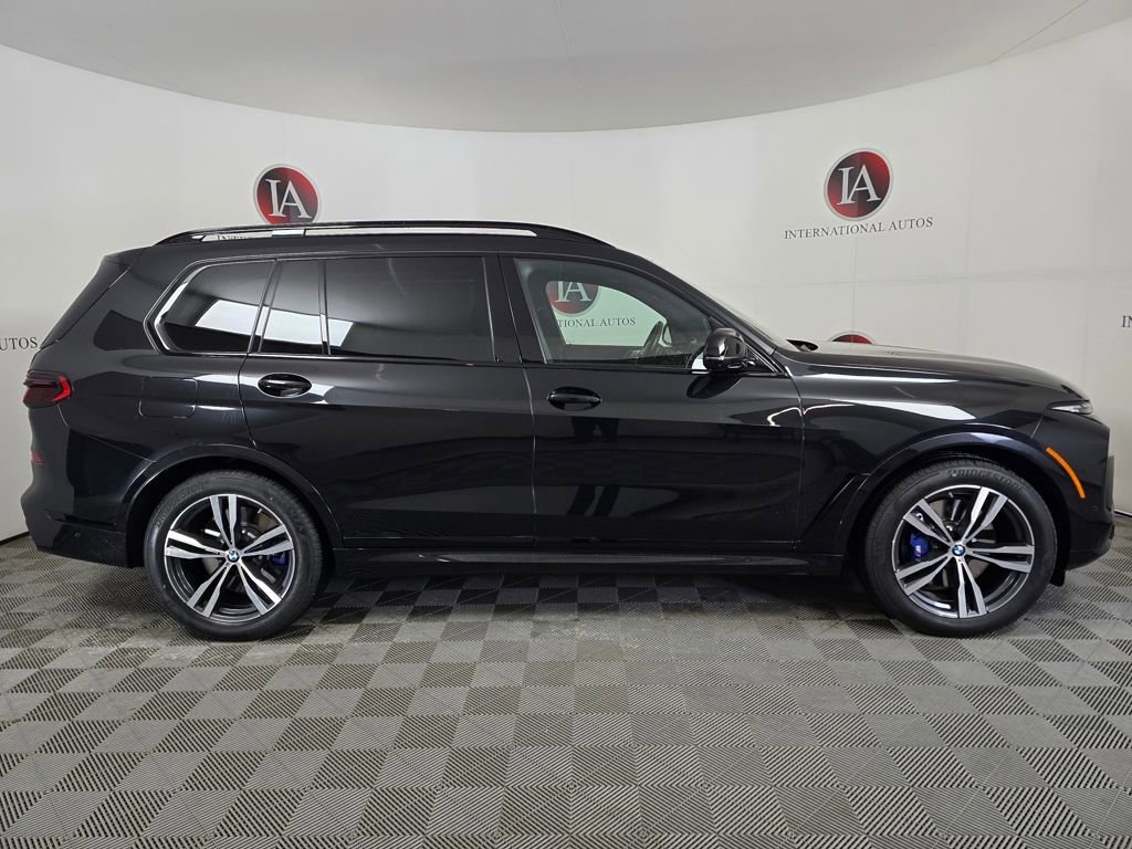 Certified 2024 BMW X7 M60i w/ Executive Package image 4