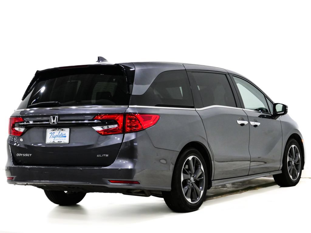 Used 2024 Honda Odyssey Elite image 7
