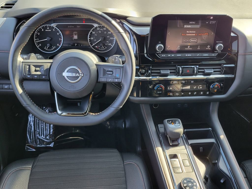 Used 2025 Nissan Pathfinder Rock Creek image 4