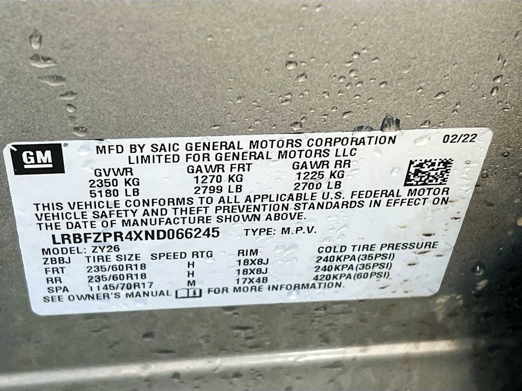 Used 2022 Buick Envision Essence w/ Safety Package image 32