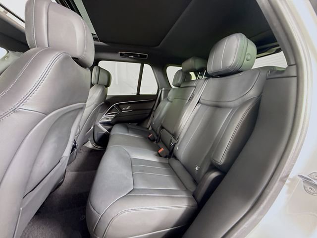 Certified 2023 Land Rover Range Rover SE AWD/4WD image 24