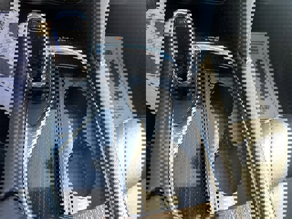 Used 2021 Buick Enclave Avenir w/ Avenir Technology Package image 24