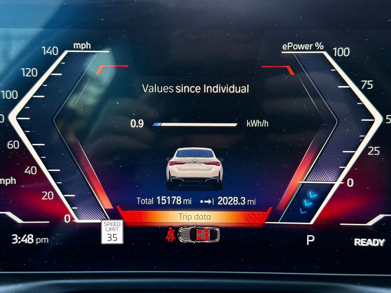 Used 2023 BMW i4 eDrive35 w/ Premium Package image 27