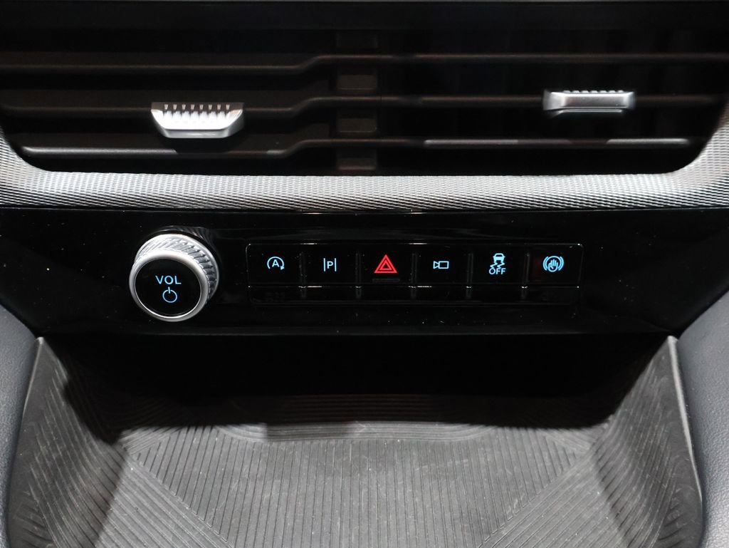 Used 2025 Ford Explorer ST-Line w/ ST-Line Street Pack image 32