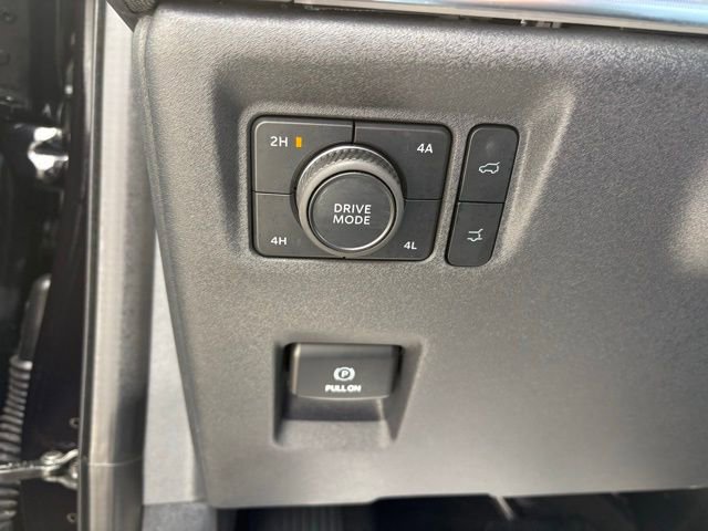 Used 2025 Ford Expedition Max Platinum AWD/4WD image 26