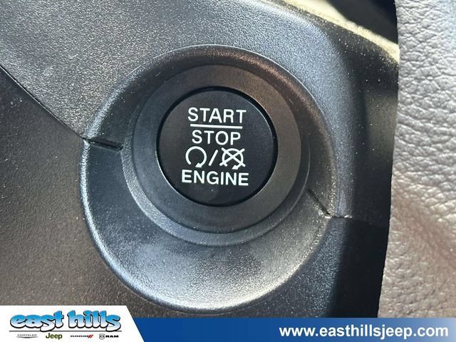 Certified 2021 Jeep Compass Limited w/ Sun and Sound Group AWD/4WD image 36