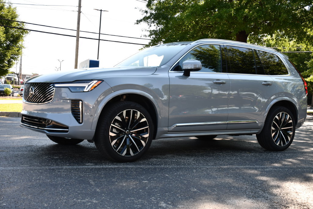 Used 2026 Volvo XC90 B6 Plus AWD/4WD image 3