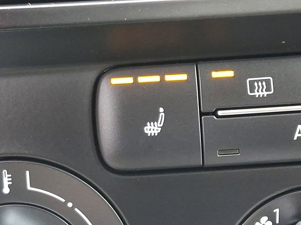 Used 2017 Volkswagen Jetta SE image 24