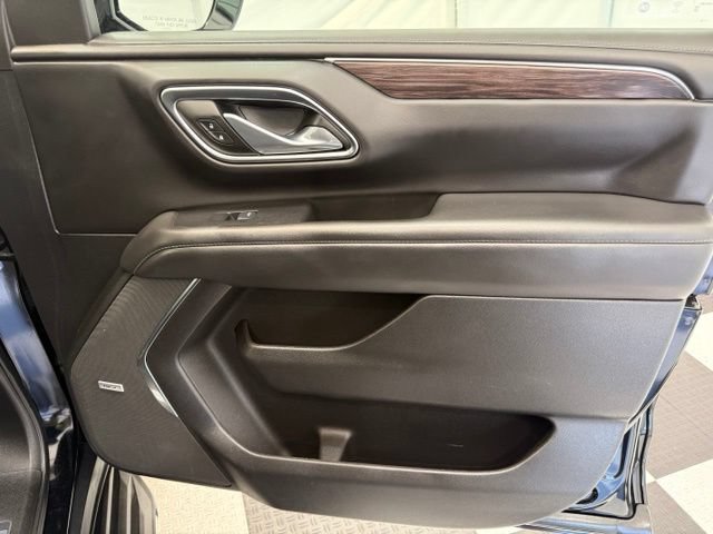 Used 2024 Chevrolet Tahoe LT AWD/4WD image 22