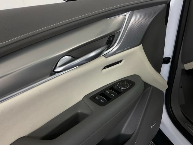 New 2026 Cadillac XT5 Premium Luxury w/ LPO, Floor Liner Package FWD image 23