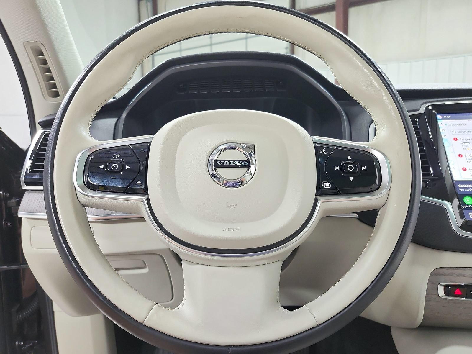 Used 2024 Volvo XC90 B5 Plus AWD/4WD image 24