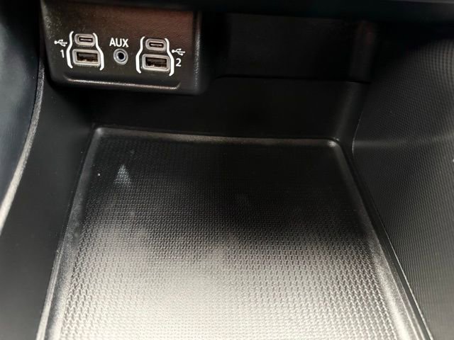 Used 2025 Dodge Durango GT image 40