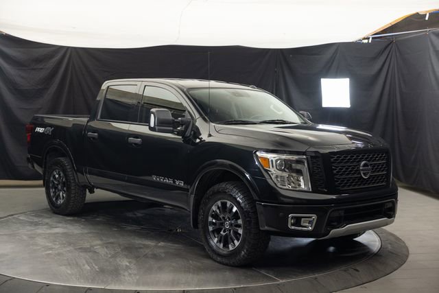 Used 2019 Nissan Titan PRO-4X w/ Pro-4x Convenience Package image 2