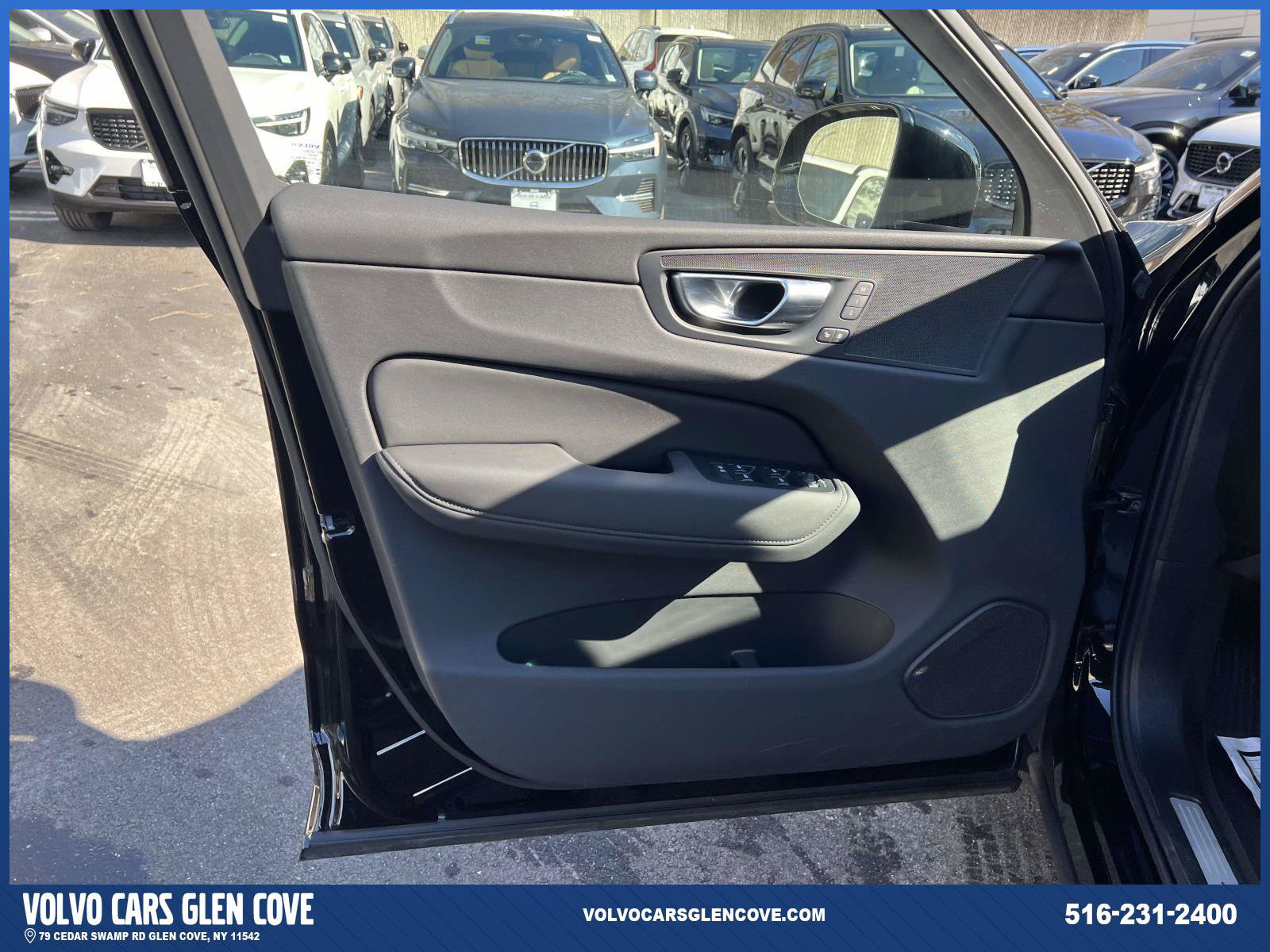 Used 2026 Volvo XC60 B5 Plus w/ Protection Package Premier AWD/4WD image 15