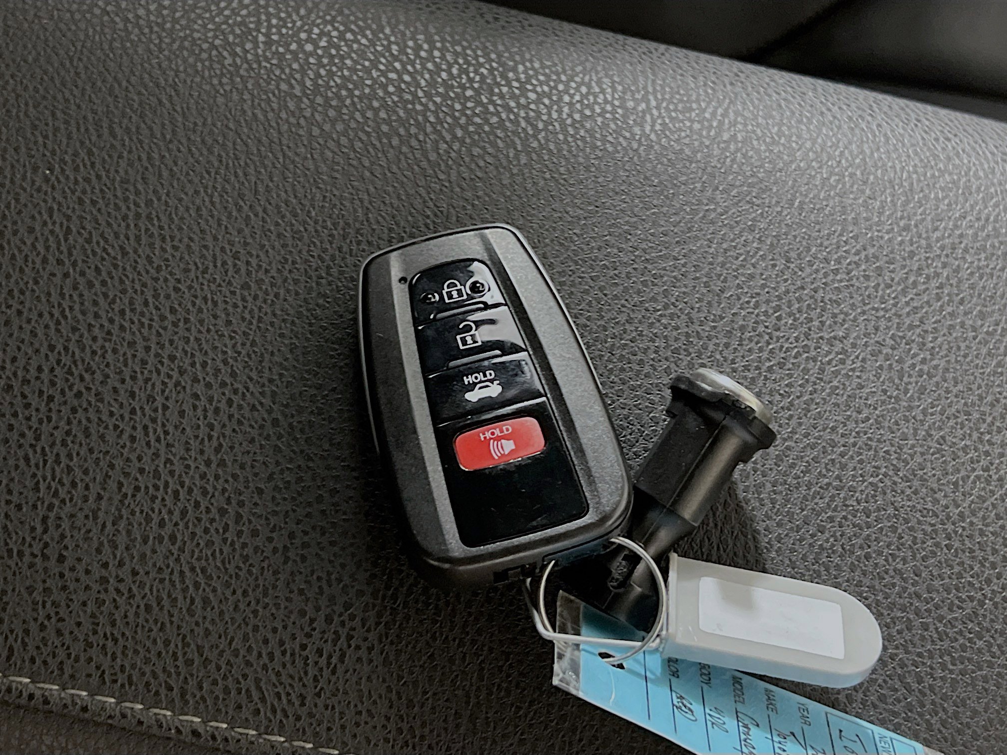 Used 2022 Toyota Camry XSE image 36