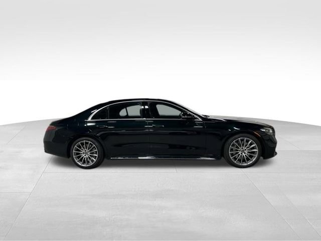 New 2026 Mercedes-Benz S 580 4MATIC Sedan image 3