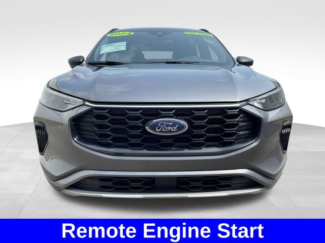 Used 2024 Ford Escape ST-Line w/ Tech Pack #1 AWD/4WD image 8