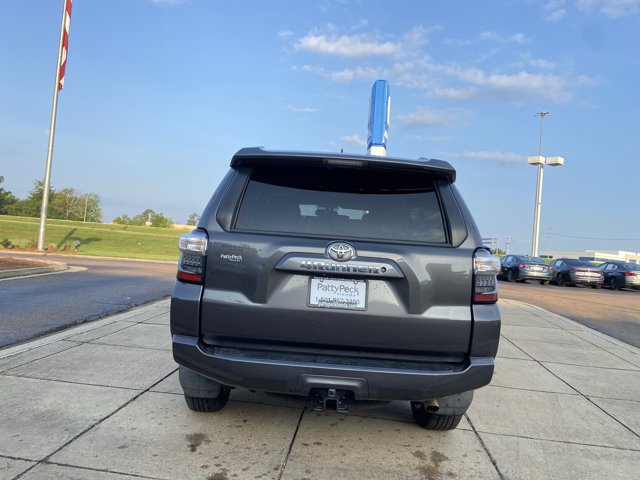 Used 2016 Toyota 4Runner SR5 Premium RWD image 10