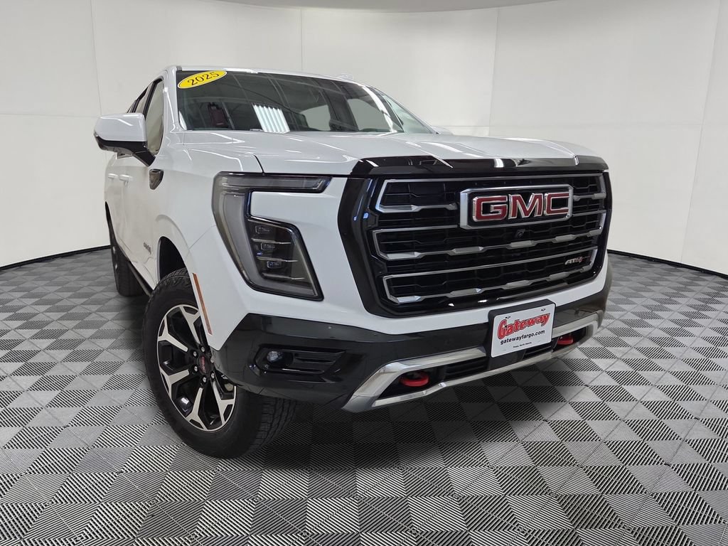 Used 2025 GMC Yukon XL AT4 w/ AT4 Premium Package AWD/4WD image 2
