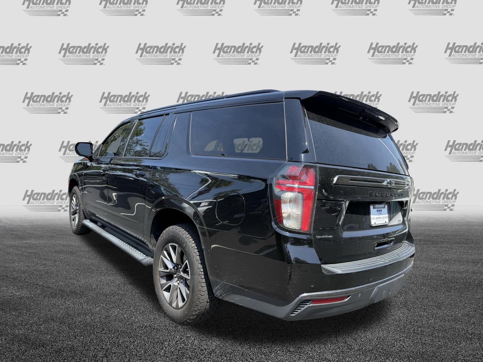 Used 2021 Chevrolet Suburban Z71 w/ Rear Media and Nav Package AWD/4WD image 10